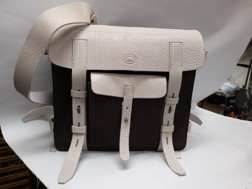 Military Leather Backpack - immagine 11
